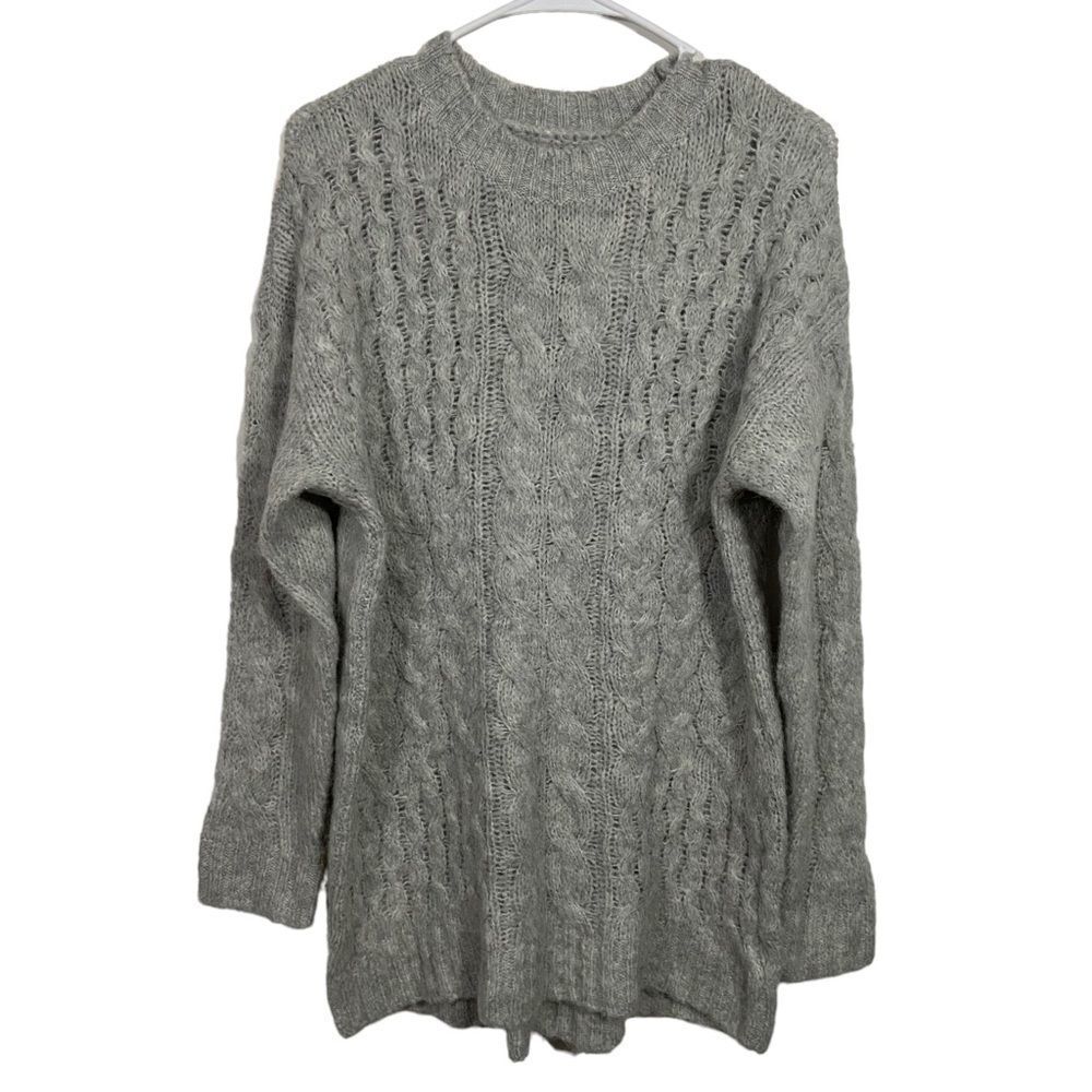 American Eagle Grey Oversized Knit Crewneck Sweater